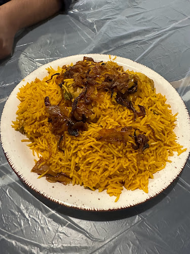 مطعم دروازة البيت للأكلات الشعبية