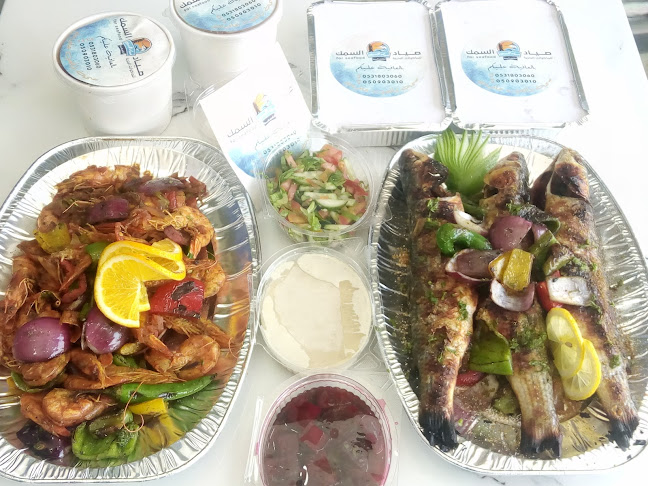 مطعم ركن البحر المأكولات البحرية - الضيافة