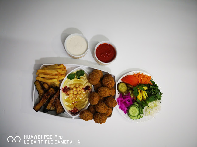 فلافل شرق الشام - الضيافة