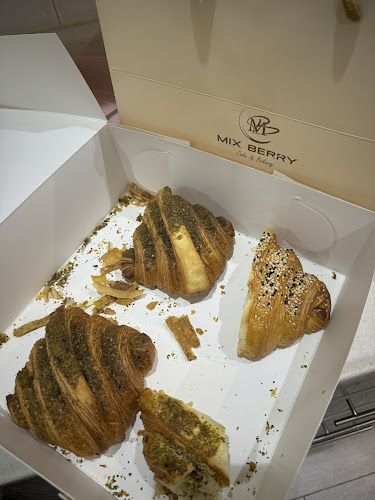 Opinii despre MIX BERRY | مكس بيري în الدمام - الضيافة