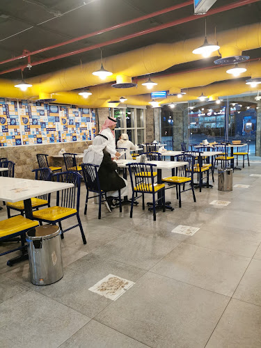 MP94+3J3 حي، شارع الأمير عبدالعزيز بن مساعد بن جلوي، المربع، الرياض 12612