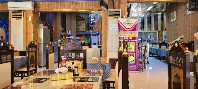 Comentarii opinii despre مطعم طليطلة الخليجية