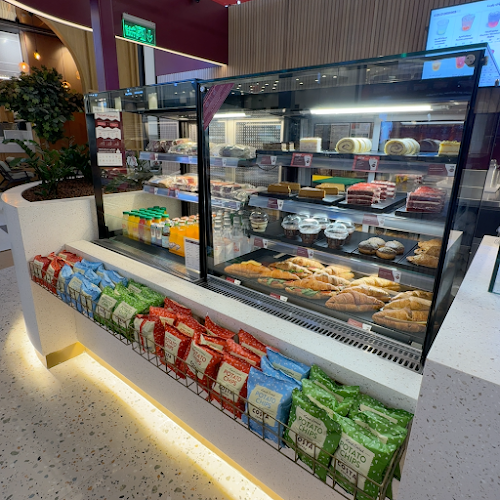 Opinii despre Costa Coffee în الدمام - الضيافة