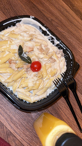 مطعم خميرة - حفر الباطن