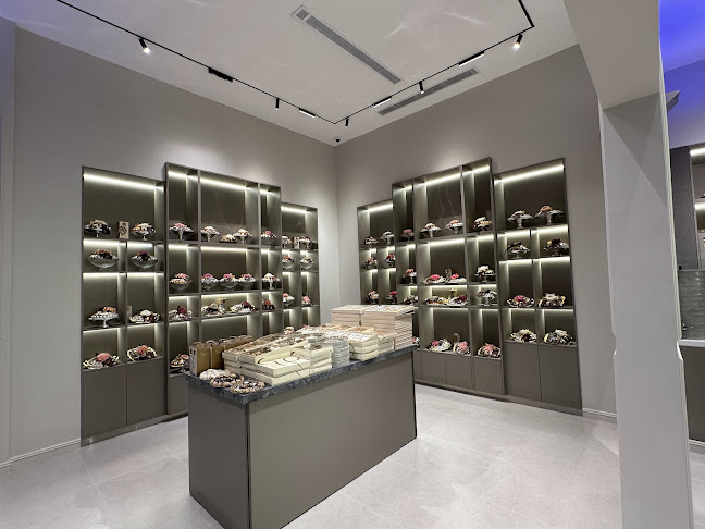 فوندان للحلويات FONDAN SWEETS - الضيافة