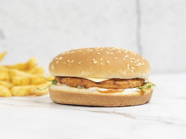 Opinii despre بروست لمسة اسرار للوجبات السريعة în تبوك - الضيافة