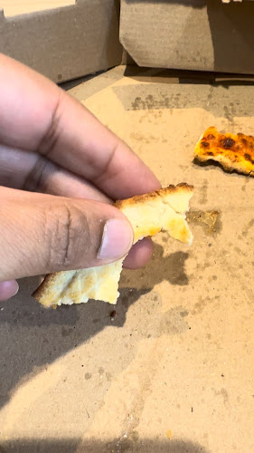 يلو كاب بيتزا - الضيافة