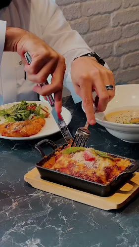 Opinii despre مطعم بلرم în الرياض - الضيافة