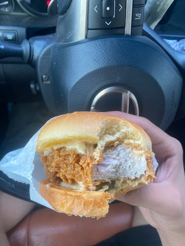 Opinii despre بوبايز în جدة - الضيافة