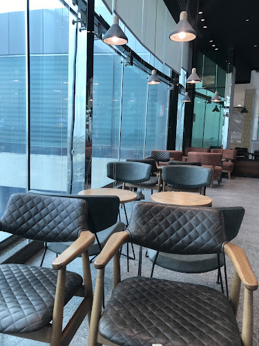 كيفاهان كافيه - الضيافة