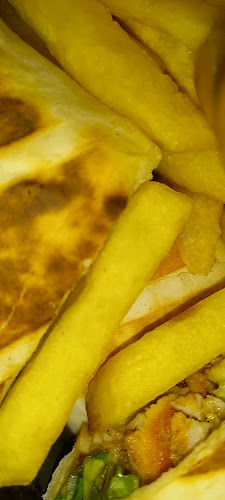 Comentarii opinii despre شاورما بوتيك