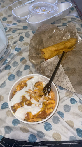 مطعم فروج العمدة - جازان