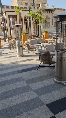 مطعم شرق القيصرية