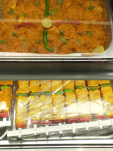 Comentarii opinii despre نصف شواية - العزيزية