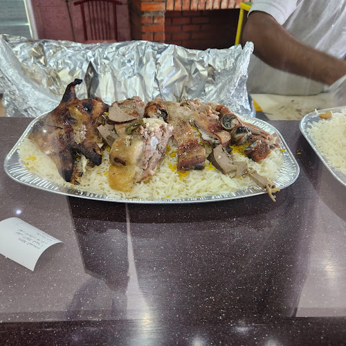 Opinii despre مطعم حنيذ علي رمزي în أبها - الضيافة