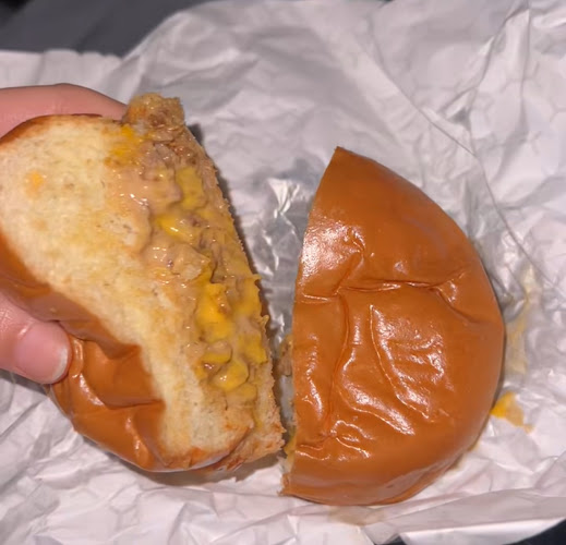 Opinii despre مطعم توقيذر - TOGETHER în حفر الباطن - الضيافة