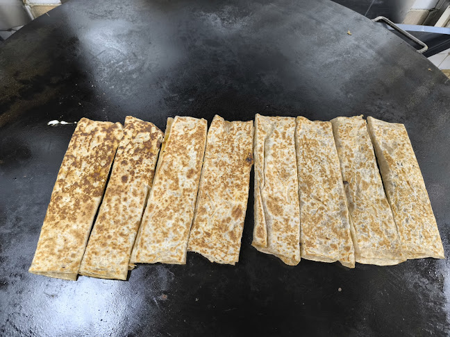 بوفية صهاريج عدن الذهبيه للاكلات الشعبية_طريق الحزام