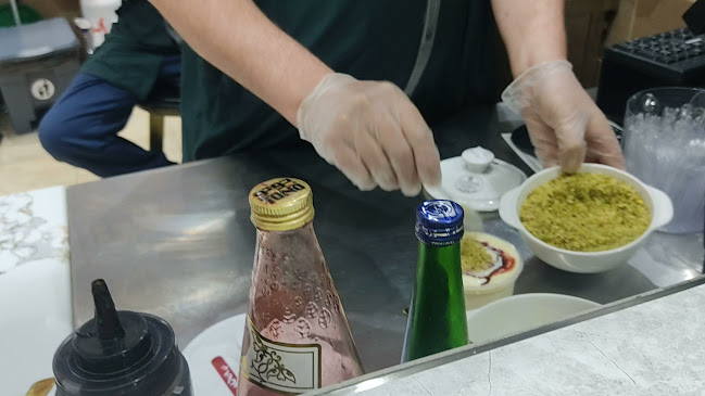 جدة آيسكريم الأفغاني