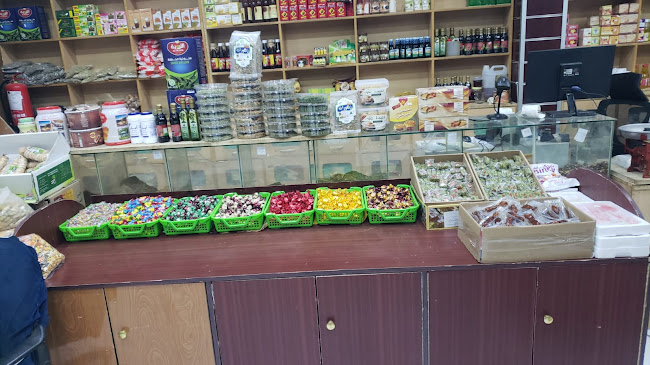 ركن مساعد للعطارة والبهارات والمكسرات - عرعر