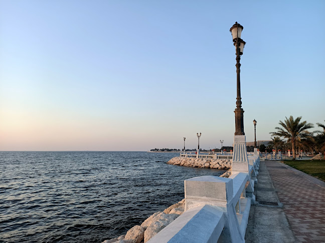 Opinii despre مطعم ومقهى اوشيانا în الدمام - الضيافة