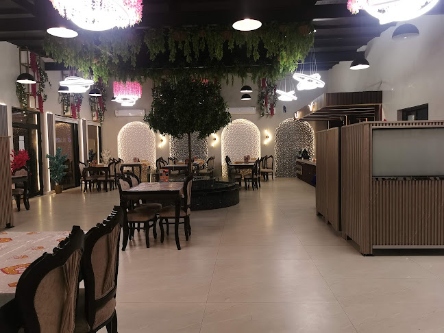 Comentarii opinii despre مطعم قصر منتزه القطيف