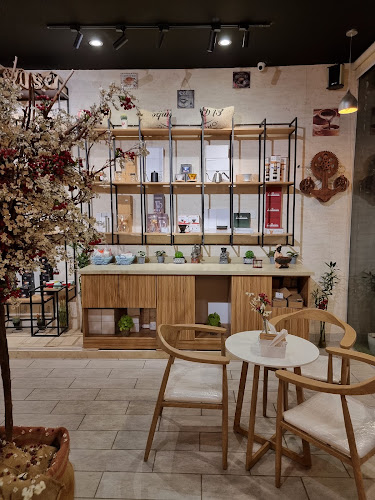 Opinii despre مقهى ومحمصة مختصة | RED EYE COFFEE ROASTERS în تبوك - الضيافة