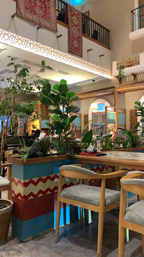 طريق الملك فهد، العقيق، الرياض 13515