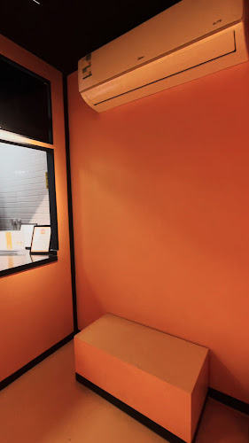 همي برجر - الضيافة