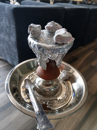 فله مطعم وكافيه