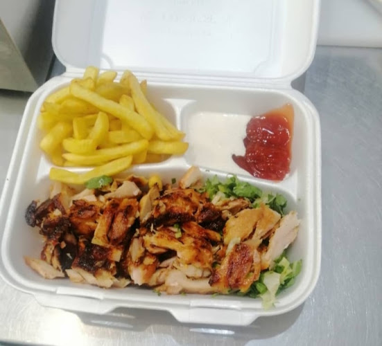 شاورما على الفحم المذاق وجمره