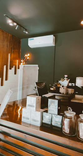 مقهى ومحمصة مختصة | RED EYE COFFEE ROASTERS - تبوك