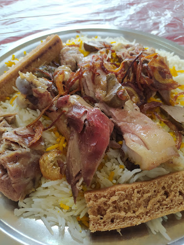 مطعم حنيذ علي رمزي - الضيافة