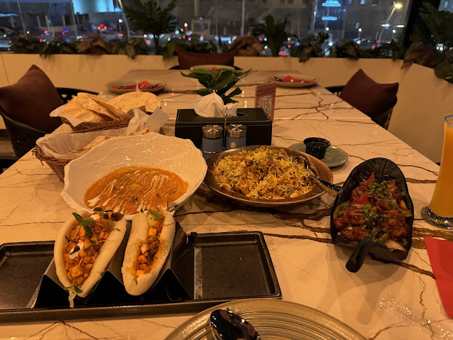 تريزر للمأكولات الهندية - الضيافة