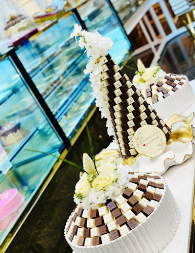 Opinii despre حلويات تاج الملكة القطيف în القطيف‎ - الضيافة