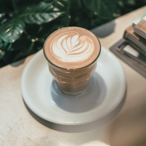 Opinii despre مقهي بريق الماسه în الرياض - الضيافة