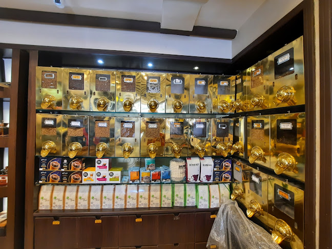 Opinii despre قهوة الديوان în الدمام - الضيافة