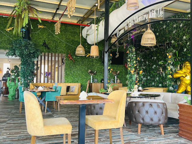 Opinii despre the Monkey's Lounge în جدة - الضيافة