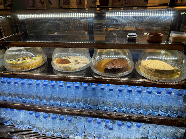 قهوتي الطعمة (حلوة اللبن) وفي رواية خنينة - جدة