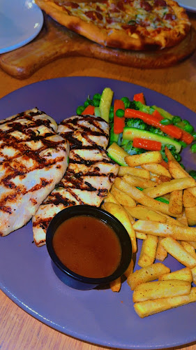 Opinii despre Molten Chocolate Cafe | مولتن شوكلت كافيه în المدينة المنورة - الضيافة