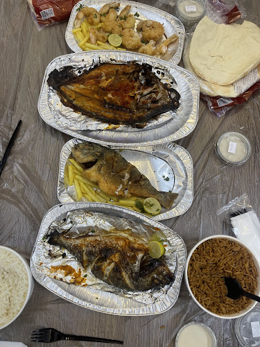 مطعم طاجن واو للمأكولات البحرية