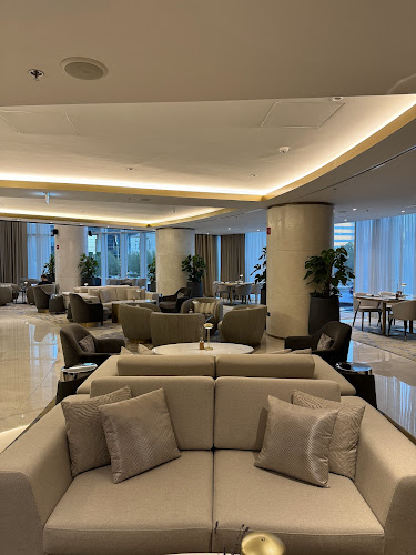 Comentarii opinii despre ريجالي بيسترو و بار