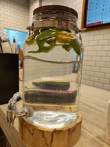 Comentarii opinii despre بيتزا و أكثر Pizza & more