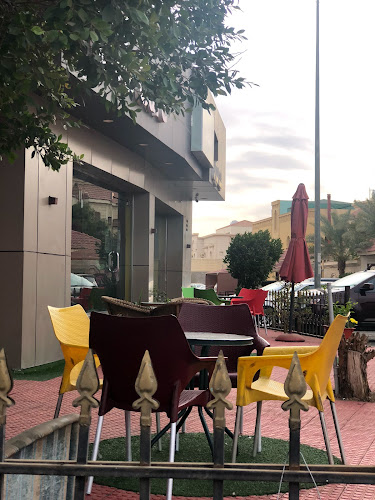 دي تي كافيه