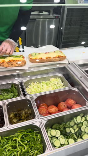 صب واي - الشرائع