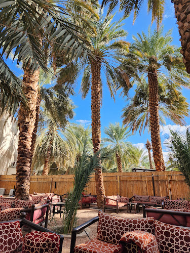 مقهى باسقة - الضيافة