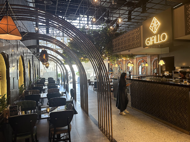 جيالو Giallo - الضيافة