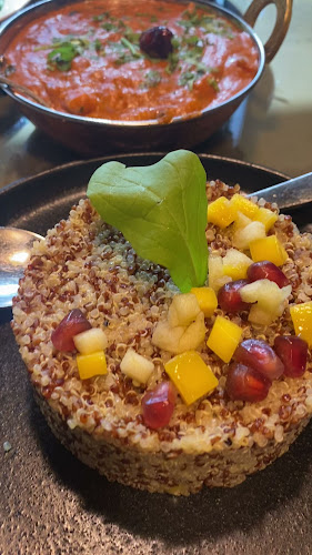 حي, 2202 طريق خالد بن الوليد الفرعي، بئر عثمان، المدينة المنورة 42331 6565،