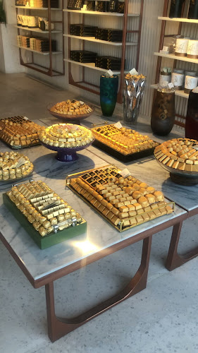 Opinii despre أنوش للحلويات în الدمام - الضيافة
