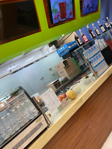 Comentarii opinii despre مطعم المضياف القبلتين