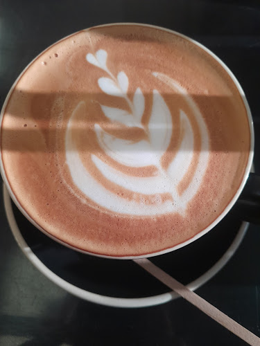 Opinii despre Mashhour coffe مشهور كافيه în الرياض - الضيافة